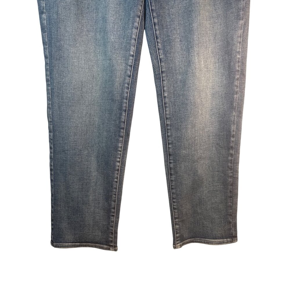 NYDJ Emma Relaxed Fit Size 10 Jeans Lift Tuck Technology Medium Wash NEW - Picture 7 of 14